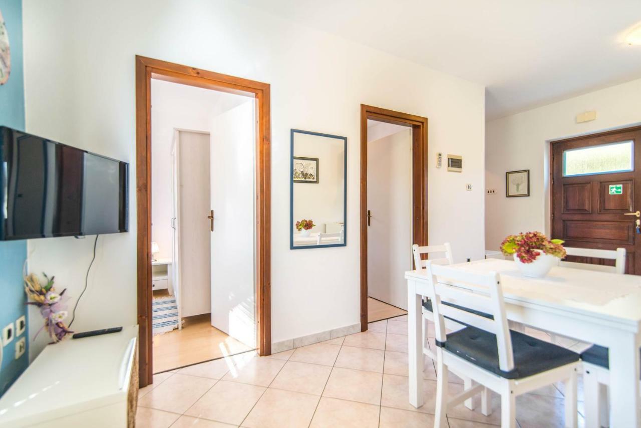 Apartments Ida Sveta Marina Drenje  Екстер'єр фото