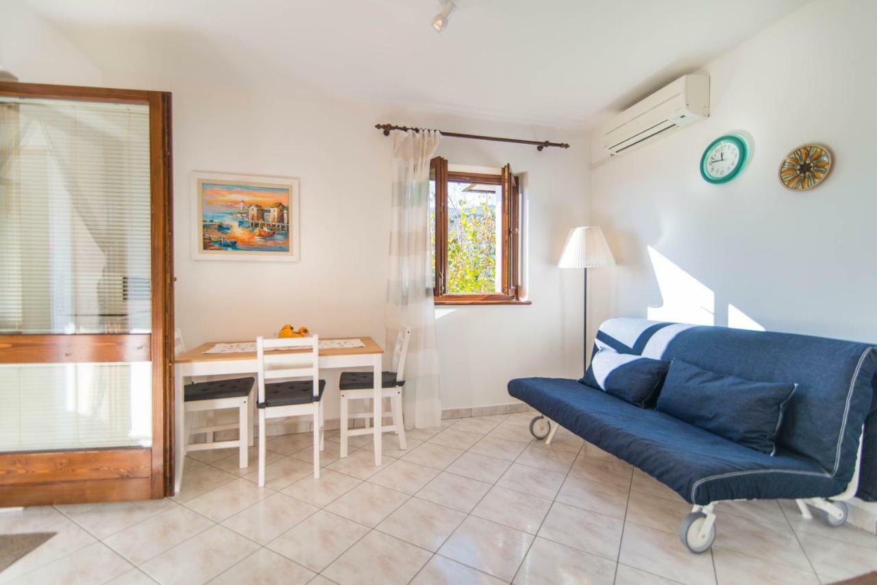 Apartments Ida Sveta Marina Drenje  Екстер'єр фото